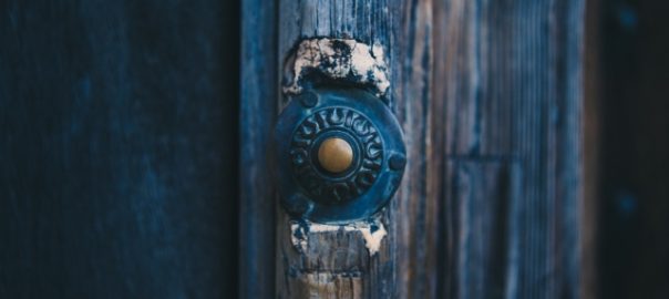 Red door bell